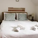 Videki Haz Lejlighed *