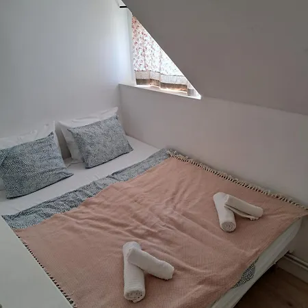 Apartman Videki Haz Tagyon
